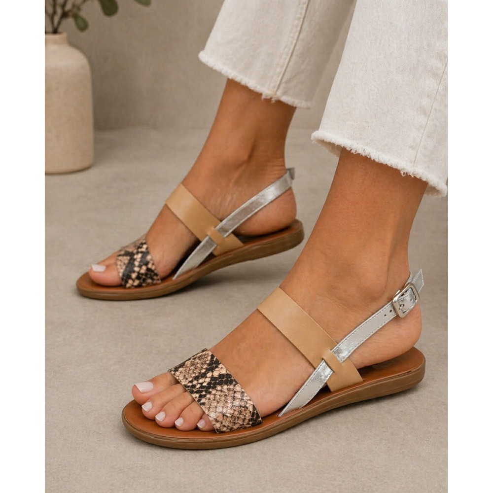 AQUA Sam‎ Multi Snake Tan Silver Metallic Strappy Flat Sandals Size 7 NWT